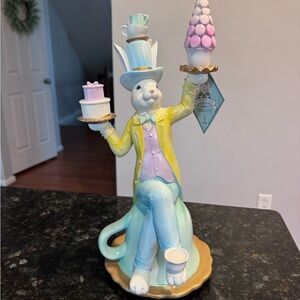 Tophat & Tail Mad Hatter Easter Bunny Balancing Teacups & Cake HTF Blue Teacup!